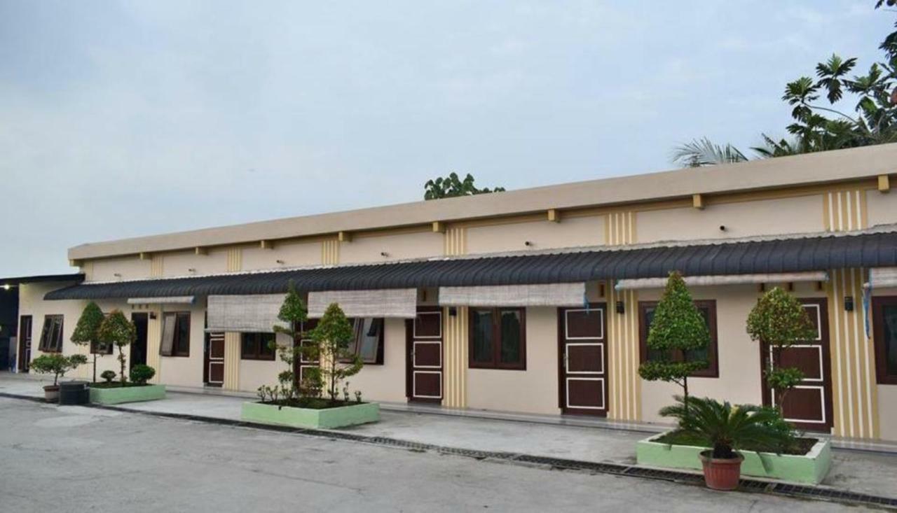Hotel Grand Family Sungairampah Exteriér fotografie